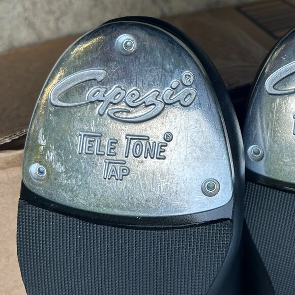 Capezio Oxford Style Tic Tap Toe Shoes – Size 6W – Model 443 - Picture 13 of 16